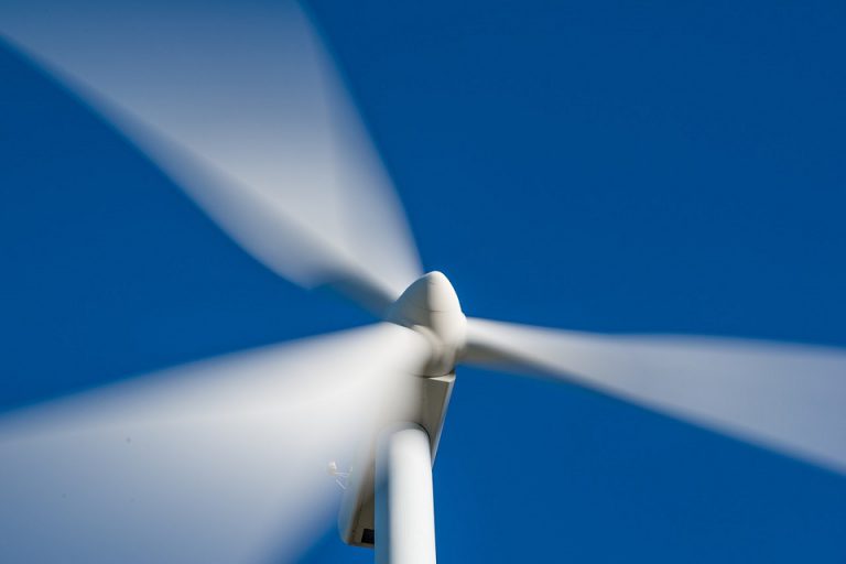 Śmigła wykręciły rekordową ilość energii