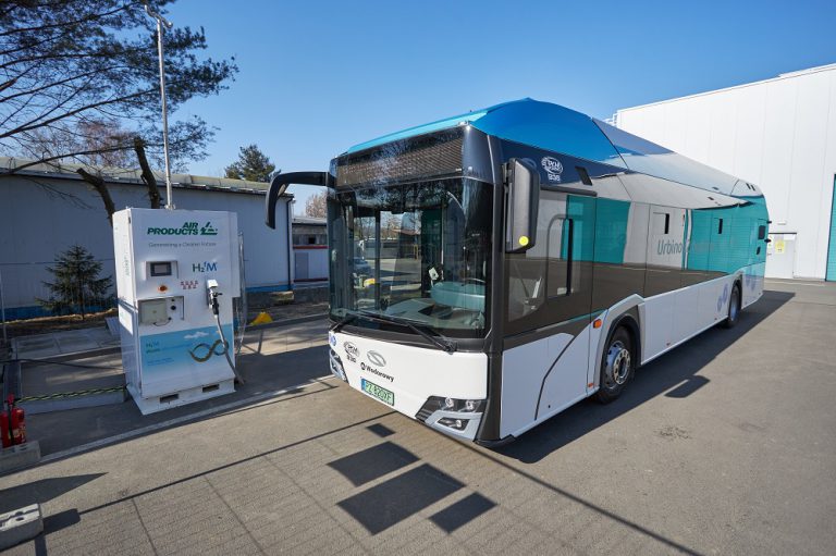 Pilotażowy projekt PKM Jaworzno. Autobus zasilany wodorem