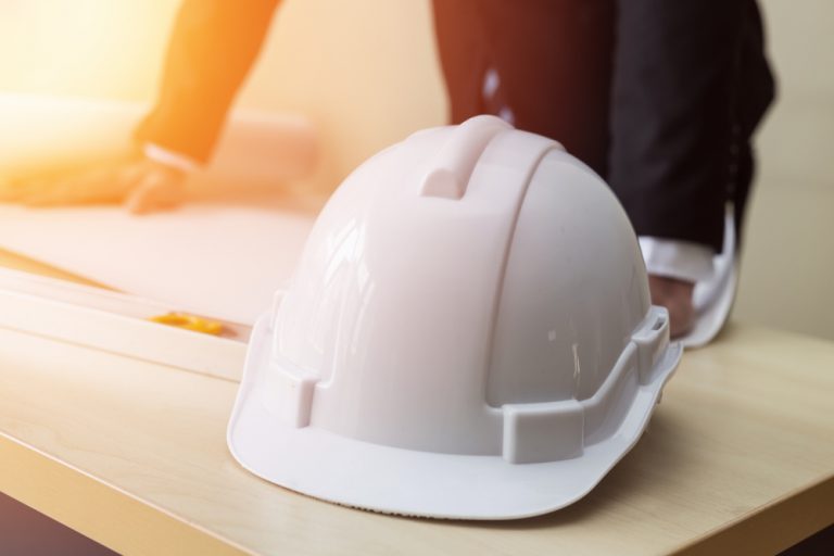 Drożyzna i słaba dostępność materiałów. Sytuacja na rynku nie sprzyja inwestycjom