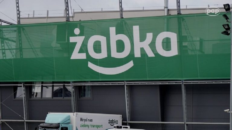 „Uwolnij swój czas!”. Nowa kampania Żabki