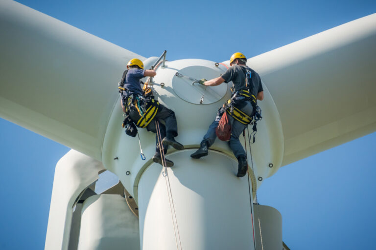 Bałtyk może dać Polsce trzy razy więcej energii niż zakładano. Raport PSEW