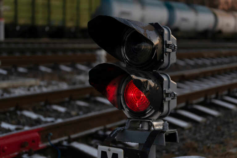 Kolejnictwo. Załamanie inwestycji infrastrukturalnych – firmom grozi fala upadłości