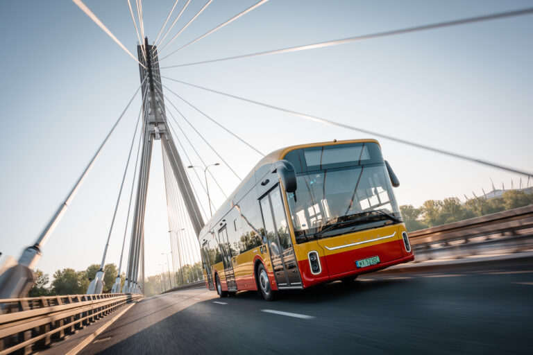 Warszawa. Testy nowego autobusu elektrycznego