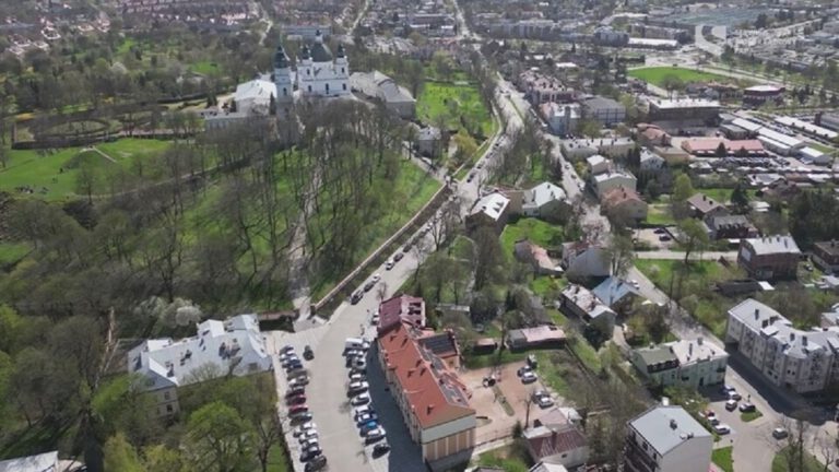 Na jakie projekty poszukują finansowania samorządy powiatów?