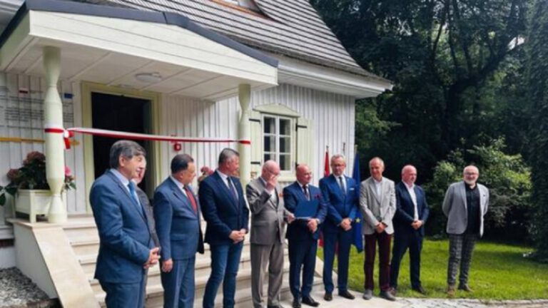 Czarnoleskie muzeum Jana Kochanowskiego wypiękniało dzięki unijnemu wsparciu