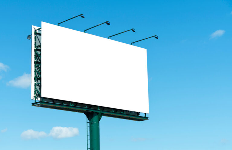Branża reklamowa ma mniej zleceń od klientów, za to więcej długów