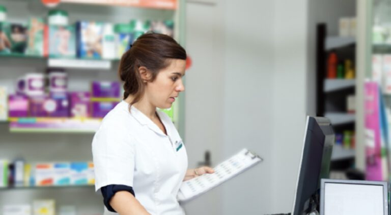 Apteka dla aptekarza 2.0. Kontrowersje wokół nowelizacji prawa farmaceutycznego