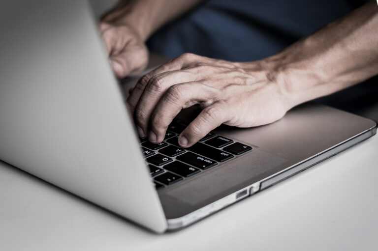 Różnice między statyczną i dynamiczną analizą złośliwego oprogramowania