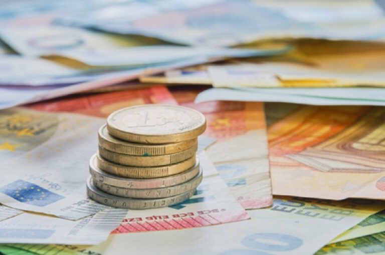 Perspektywy frankowiczów na 2024 rok. Koniec sporu coraz bliżej?