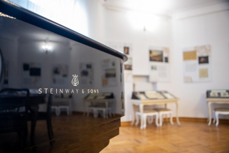W Szafarni zabrzmi Chopin