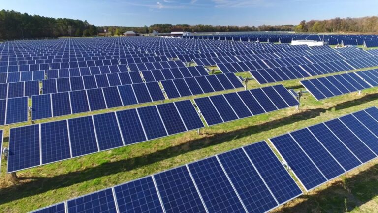 Miłkowice. Farma fotowoltaiczna produkuje już energię słoneczną!