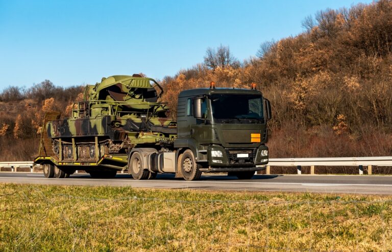Parlament Europejski chce szybkiego utworzenia tzw. militarnej strefy Schengen